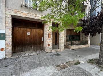 PH de 3 ambientes, Bahía Blanca · Viamonte 348 - Venta en Block – 3 Casas + Lote Libre de 200 m²