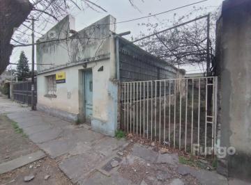 Casa · 138m² · 4 Ambientes · Casa en Venta en Perez