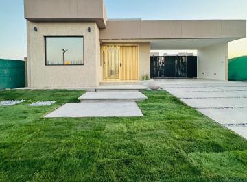 Casa · 225m² · 4 Dormitorios · 2 Cocheras · Casa en Centro de Lujan