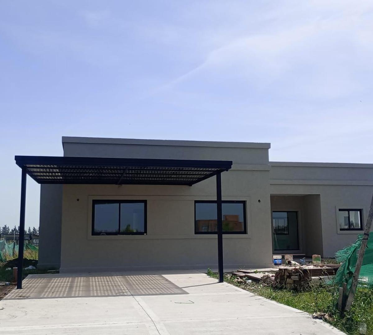 Increíble Casa En Venta Con Financiación En Monet,