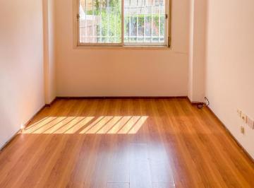 Departamento · 36m² · 2 Ambientes · Departamento en Venta 1 Dormitorio, Contra - Frente, Lourdes