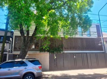 Departamento de 3 ambientes, Vicente López · Divino Departamento Triplex con Cochera Alberdi Al 1700