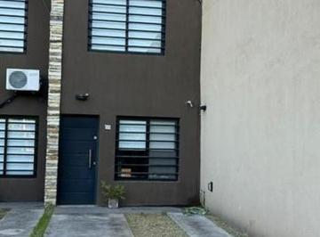 PH · 100m² · 3 Ambientes · 2 Cocheras · Venta Impecable Duplex Ituzaingo Norte