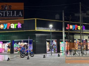 Local comercial · 392m² · Local Comercial 392 m² S/ Peatonal Luro - Laferrere