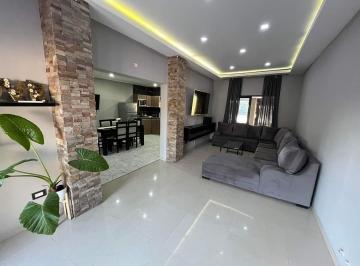 Casa de 5 ambientes, Gowland · Casa Quinta