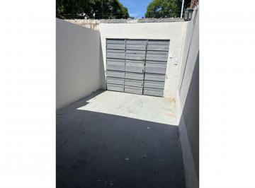 Casa · 1m² · 3 Ambientes · 1 Cochera · Alquiler Casa 1 Dormitorio