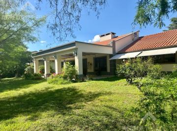 Casa · 520m² · Un Casco de Estancia en Plena Ciudad