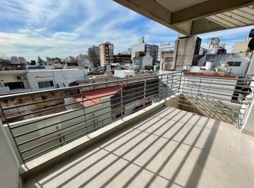 Departamento · 67m² · 3 Ambientes · 1 Cochera · Departamento en Venta en Vicente López, G. B. a. Zona Norte, Argentina