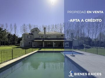 Casa · 322m² · 6 Ambientes · 2 Cocheras · Casa en Venta en Colonia Chacras Río Luján Cardales