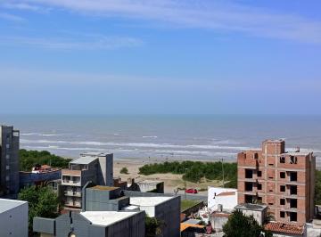 Departamento de 2 ambientes, San Bernardo · Depto Céntrico en San Bernardo a 1 Cuadra de La Playa!