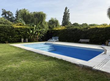 Casa · 263m² · 4 Ambientes · 5 Cocheras · Casa en Venta en Barrio Club de Campo Pueyrredon, Pilar