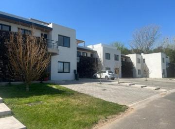 Departamento · 71m² · 2 Ambientes · 1 Cochera · Departamento en Venta - Altos de Campo Grande