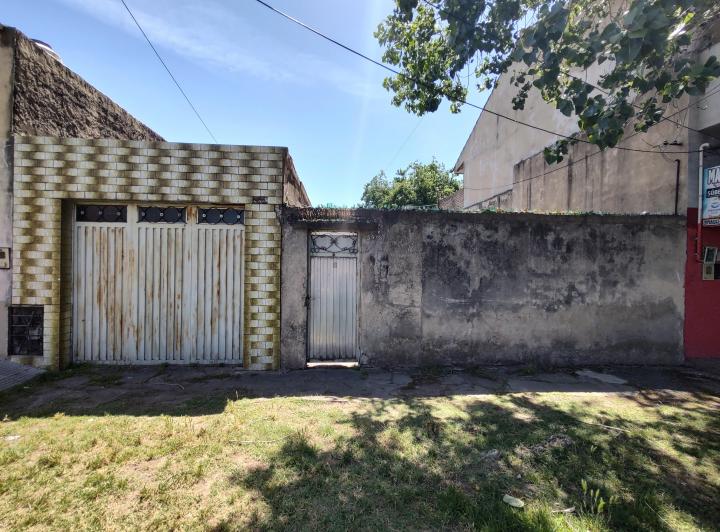 Casa · 80m² · 3 Ambientes · 1 Cochera