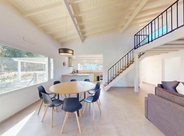 Casa · 128m² · 4 Ambientes · Casa en Venta - Barrio Ecuestre Lote 238 de Costa Esmeralda - Cul de Sac