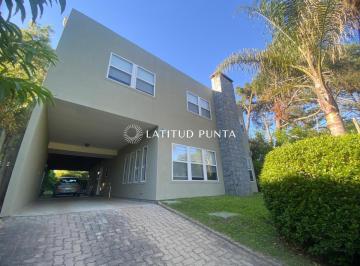 Foto1 · Rincon del Indio, Casa en Alquiler con Piscina