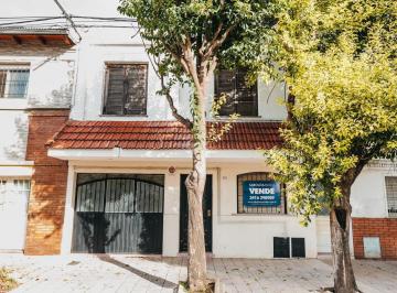 Casa · 120m² · 7 Ambientes · 1 Cochera · Venta Casa Dos Plantas Bordabehere 4227