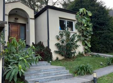 Casa · 295m² · 3 Dormitorios · Casa en Venta Country La Arboleda