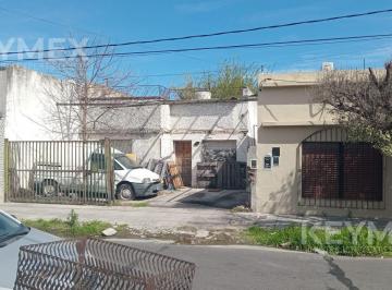 Terreno · 130m² · 5 Ambientes · Casa a Reciclar con Parque en Lote Propio en Ramos Mejía