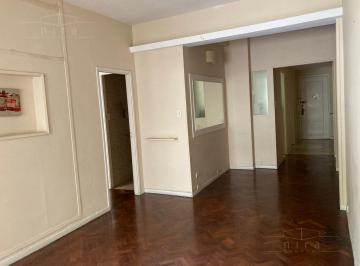 Departamento · 74m² · 3 Ambientes · Alquiler Recoleta Laprida 2100 Piso 2 B 3 Amb con Dependencia