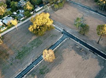Bodega-Galpón · 527m² · Terreno en Venta en Barrio Parque El Remanso, del Viso, Pilar, Gba Norte