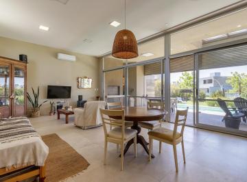 Casa · 100m² · 2 Ambientes · Casa en Barrio Cerrado Brisanova (Pueblo Esther)