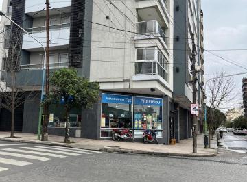 Local comercial · 90m² · Local en Venta - Entre Rios y Rondeau