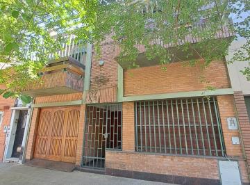 Casa · 248m² · 5 Ambientes · 1 Cochera · Venta - Casa - 4 Dorm. - Urquiza 3866 - Luis Agote - Rosario