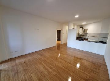 Departamento de 3 ambientes, Ezeiza · La Vieja Estacion de Canning! Depto de 3 Ambientes con Terraza Propia!