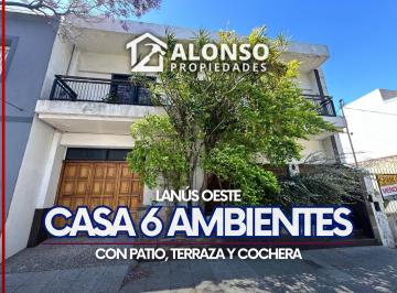 Casa · 180m² · 6 Ambientes · 1 Cochera · Casa 6 Ambientes con Patio, Terraza y Cochera en Venta