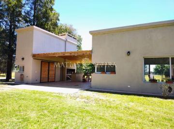 Casa · 130m² · 4 Ambientes · 2 Cocheras · Casa 4 Ambientes. | Chacras La Primavera Golf Lote 122