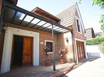 Casa · 511m² · 5 Ambientes · 5 Cocheras · Casa en Lomas de San Isidro