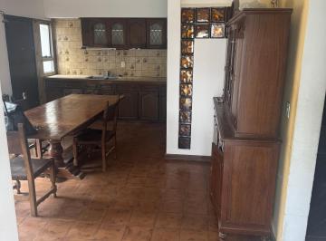 Casa de 3 ambientes, Lomas de Zamora · Chalet Bolivar 1098 Esquina Richieri, 3 Ambientes