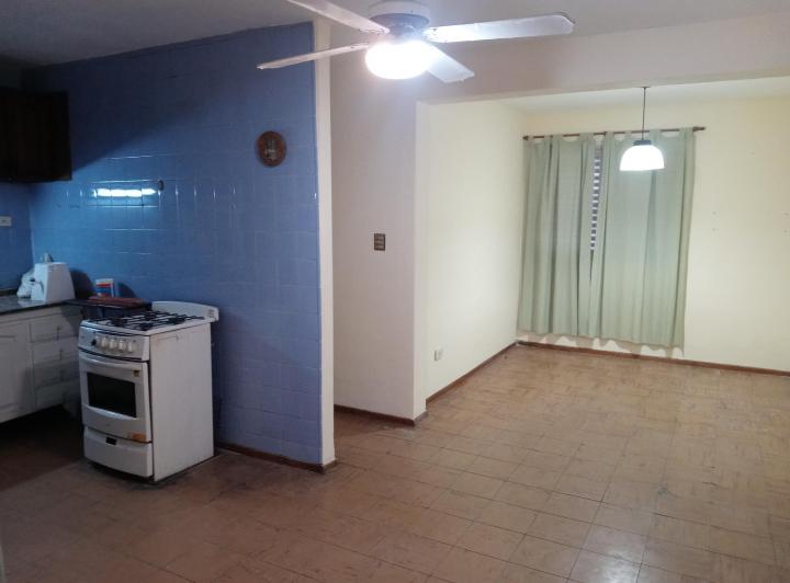 Departamento · 80m² · 7 Ambientes