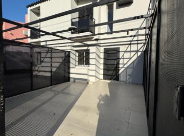 Casa de 3 ambientes, Córdoba · A Estrenar Depto 2 Dorm Terraza Asador Cochera!