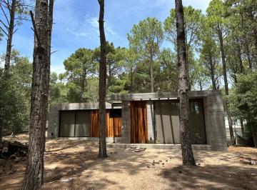 Casa · 150m² · 2 Dormitorios · 1 Cochera · Casa Pinamar Norte (Zona Renata Norte)