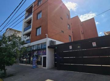Departamento · 65m² · 3 Ambientes · Excelente Depto con Patio Grande Muy Luminoso