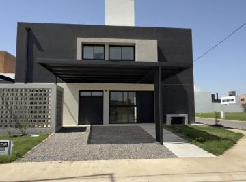 Foto · Casa en Colinas de Manantiales