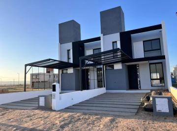 Foto · Duplex en Quebradas de Manantiales