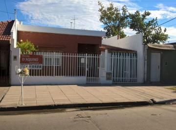 Casa · 216ha · 2 Cocheras · Pringles Al 3000 - Lanus Este
