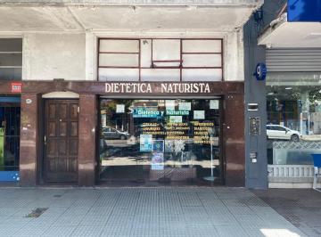 Local comercial · 42m² · Local en Av J. B. Alberdi Al 5300