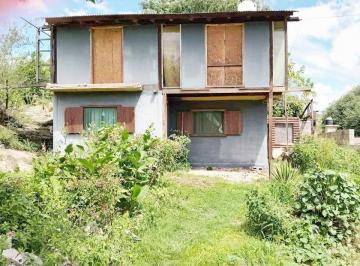 Casa · 130m² · 6 Ambientes · 1 Cochera · Vende 2 PH Tipo Casa en Lote Propio de 700 m². V. del Lago