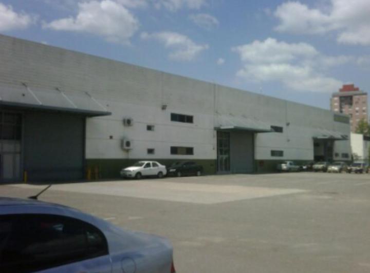 Depósito · 1550m²