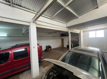 Bodega-Galpón · 155m² · 2 Ambientes · Galpón en B° Gral. Bustos