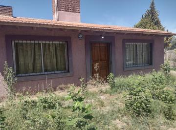Casa de 2 ambientes, Los Corralitos · ¡Vende Casa + Quincho + Piscina! Los Corralitos.