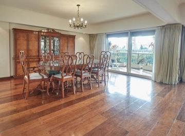 Comedor · Departamento en Venta en Parque Chacabuco de 4/5 Ambientes, 2 Cocheras