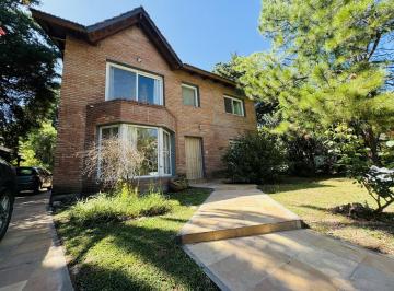 Casa · 201m² · 5 Ambientes · 2 Cocheras · Casa de 3 Dorm. en Venta en Country El Cielo - Roldan