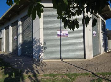 Local comercial · 350m² · 1 Cochera · Imponente Local de 350 m² C/doble Altura en San José!