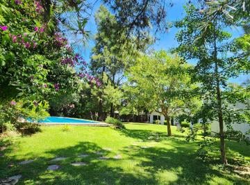 Casa de 5 ambientes, Tigre · Casa Estilo Colonial Español de 5 Ambientes en Una Planta en Don Torcuato