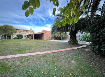 Edificio · 3000m² · 7 Ambientes · Quinta en Don Torcuato