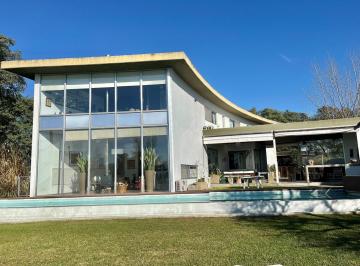 Casa · 250m² · 4 Ambientes · Casa en Venta en Santa Barbara, Tigre, G. B. a. Zona Norte